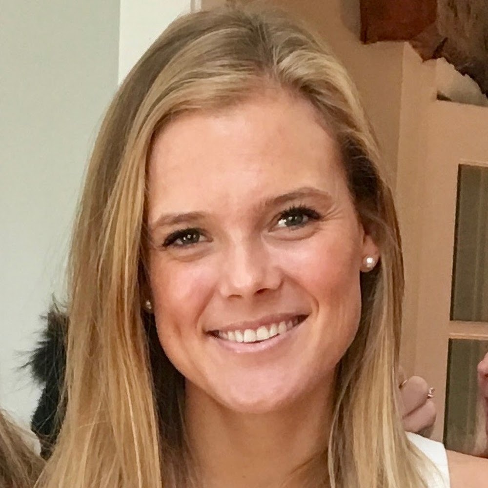 Meet your Posher, Claire